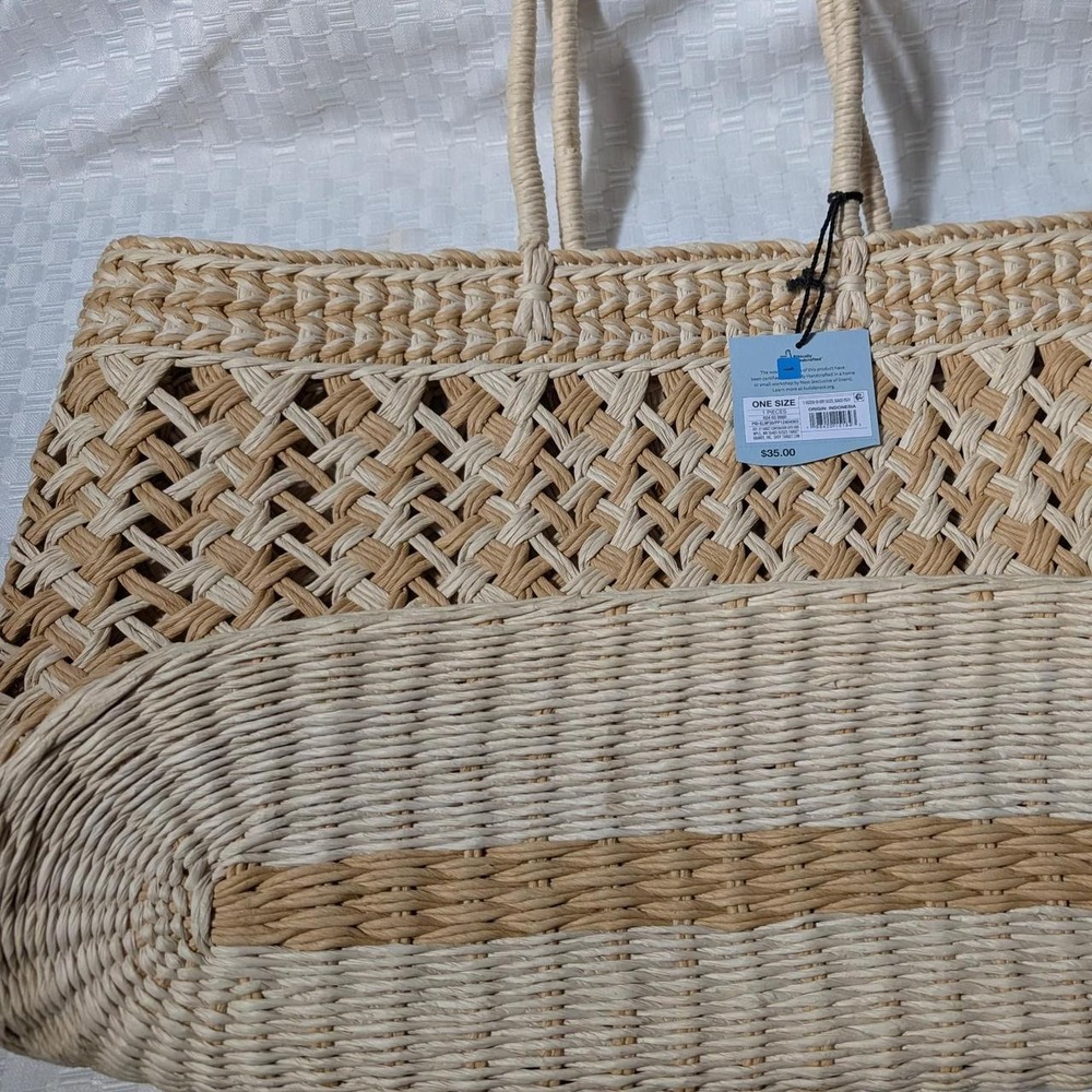 Shade & Shore Woven Straw Tote Bag Two-Tone Tan Cream Beach Handbag New